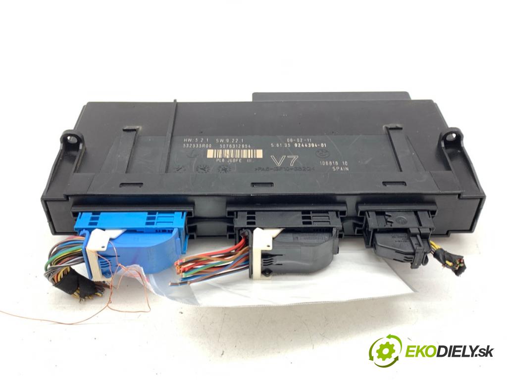 BMW F11 Kombi 2011 135 kW 520 d 1995 modul komfortu 9244394 (Komfortní modul)