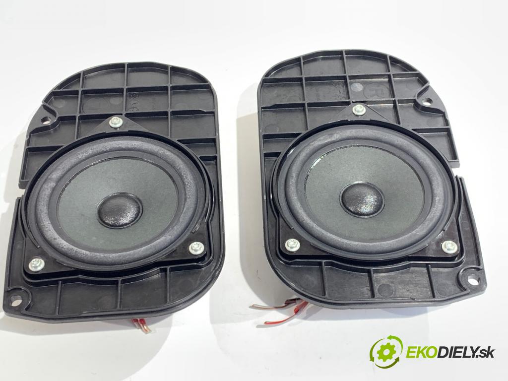 BMW F11 Kombi 2011 135 kW 520 d 1995 reproduktory 9195199-02