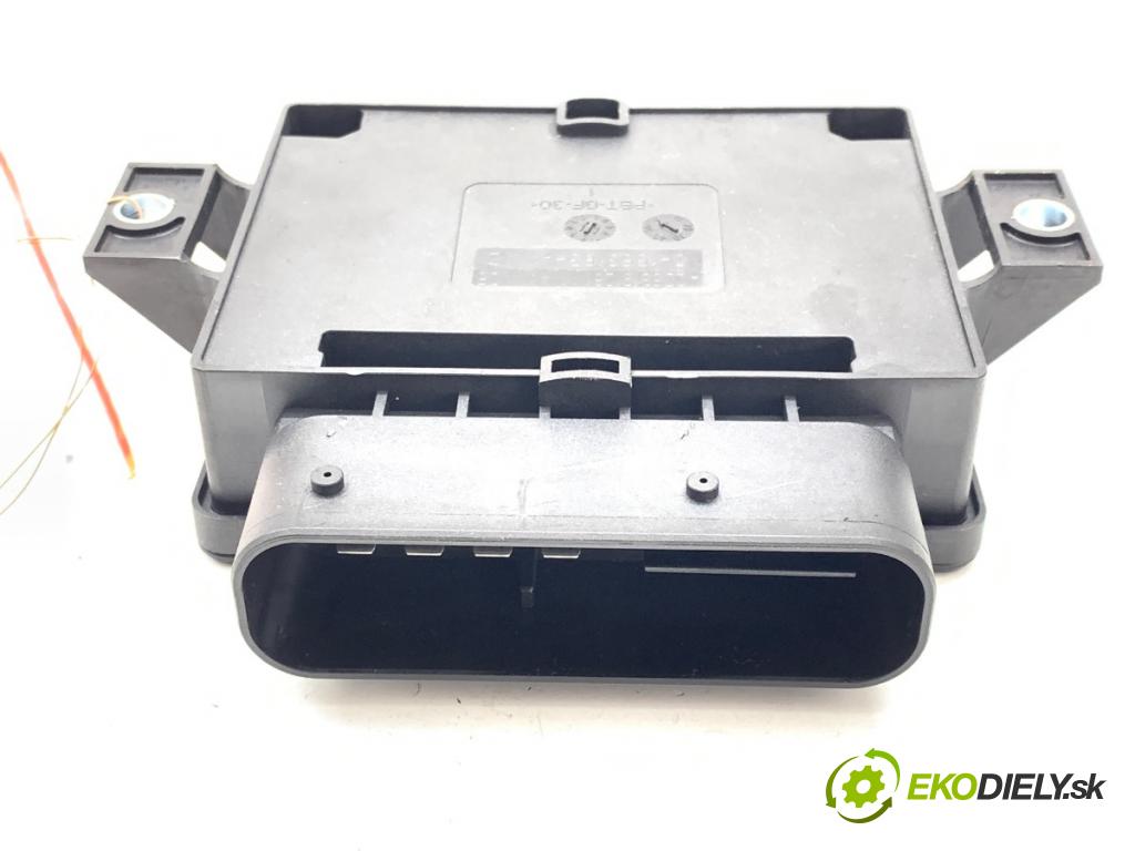 BMW F11 Kombi 2011 135 kW 520 d 1995 modul brzdy ruční brzdy 32620259