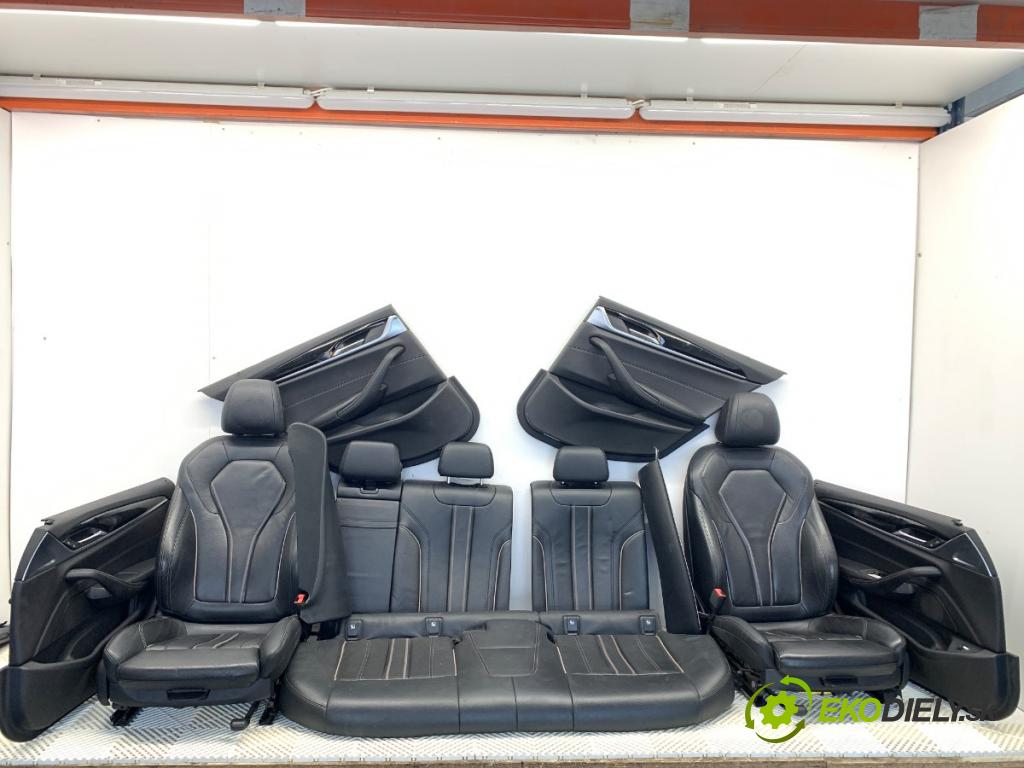 BMW G30 sedan 2018 140 kW 520 d Mild-Hybrid 1995 Sedadlá, sedačky Sedadlo bočné 