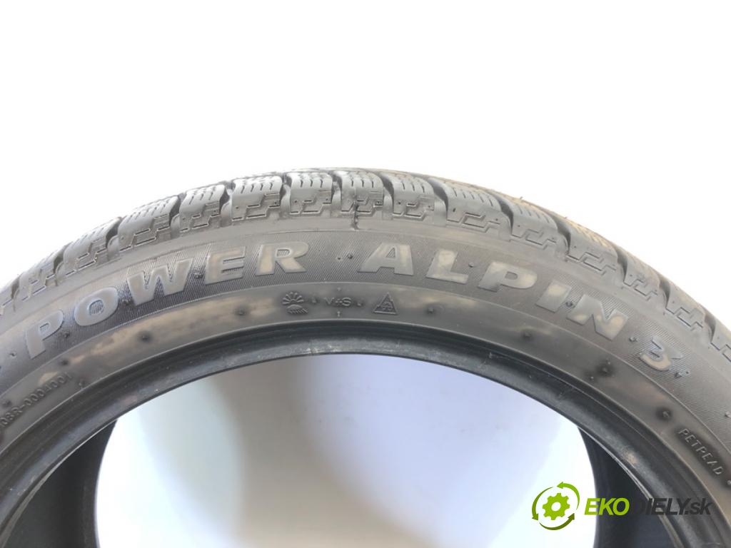 --- --- PNEUMATIKY: zima 2X 225/45 R18