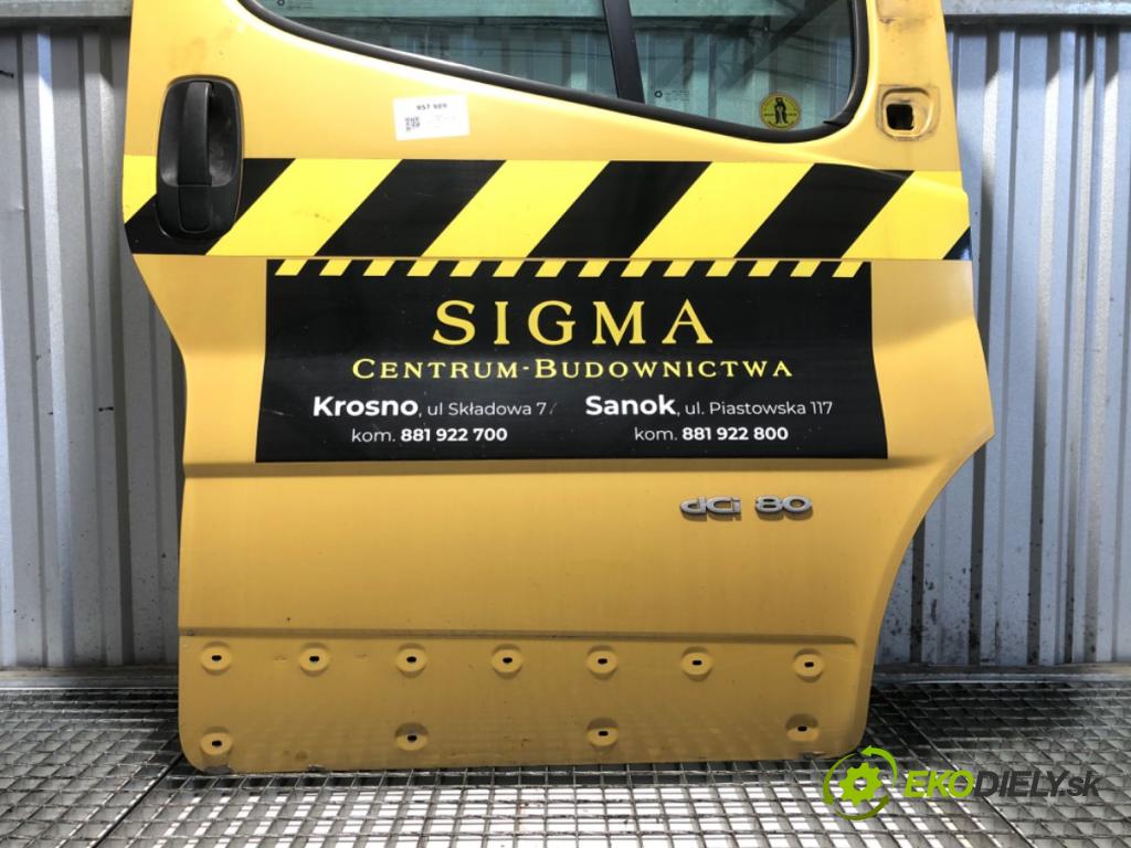 RENAULT TRAFIC II Autobus 2004 60 kW 1.9 dCI 80 (JL0B) 1870 dveře pravý přední část