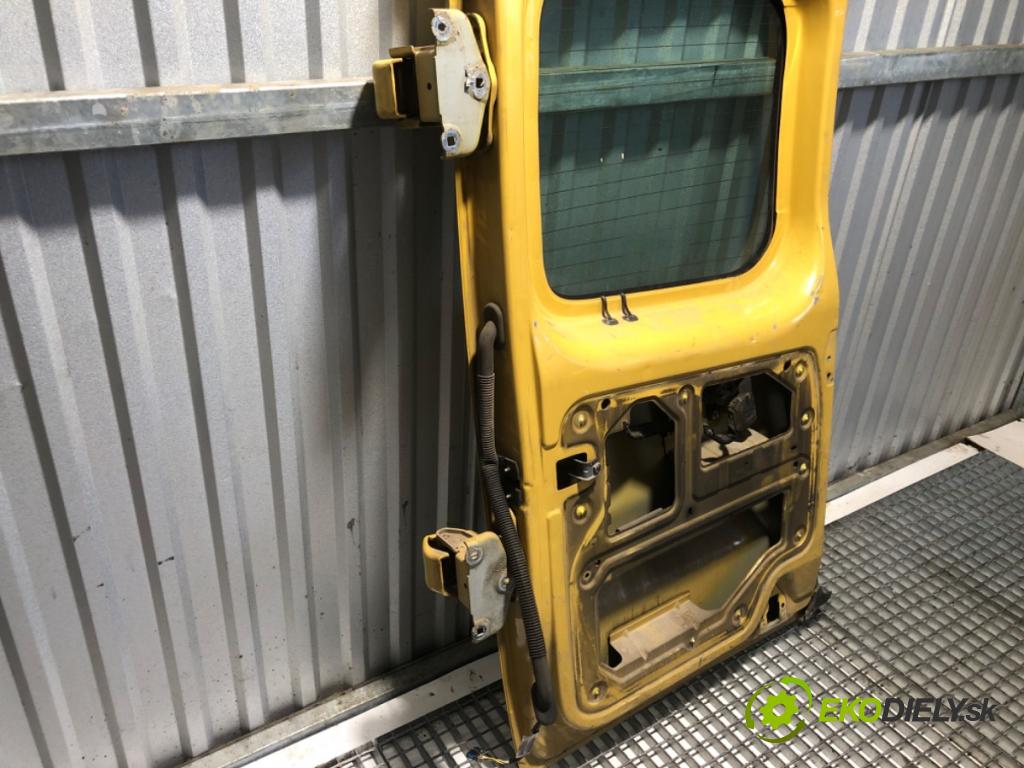 RENAULT TRAFIC II Autobus 2004 60 kW 1.9 dCI 80 (JL0B) 1870 Dvere pravy zad