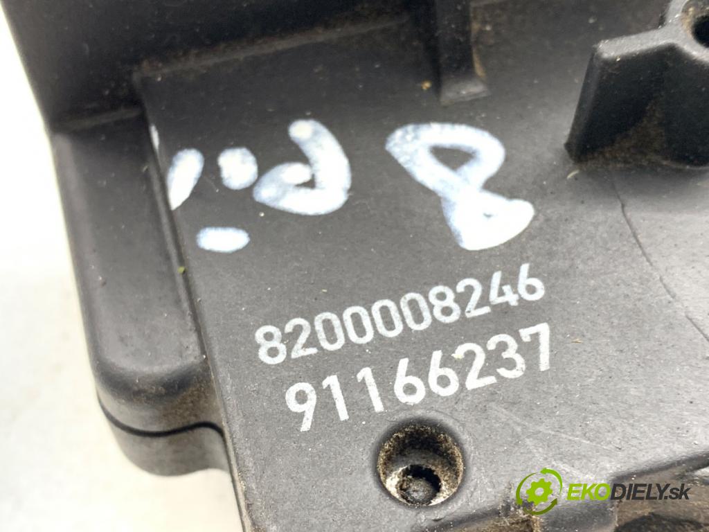 RENAULT TRAFIC II Autobus 2004 60 kW 1.9 dCI 80 (JL0B) 1870 zámok Dvere ľavy predný 8200008246