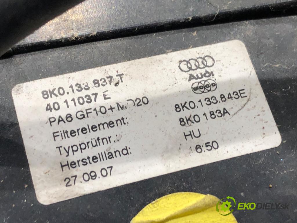 AUDI A4 B8 sedan 2008 105 kW 2.0 TDI 1968 Obal filtra vzduchu 8K0133837T (Obal vzduchového filtra)