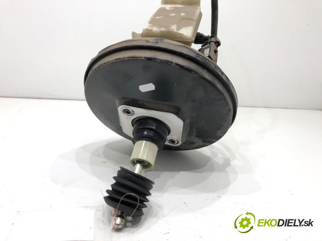 OPEL ASTRA K liftback 2019 110 kW 1.4 Turbo (68) 1399 posilovač bŕzd 42686949