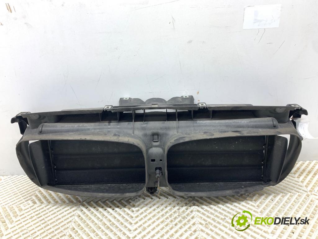 BMW F11 Kombi 2011 135 kW 520 d 1995 Volant vzduchu 227931-15