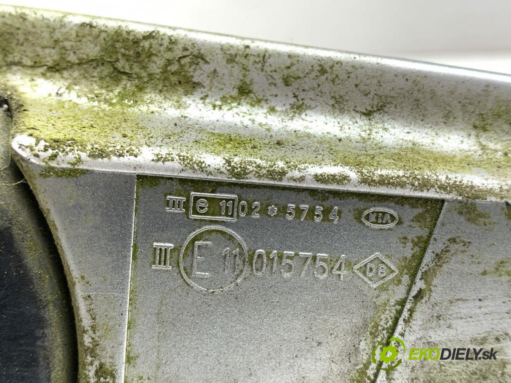 KIA SORENTO I SUV 2003 143 kW 3.5 V6 4WD 3497 zpětné zrcátko pravý