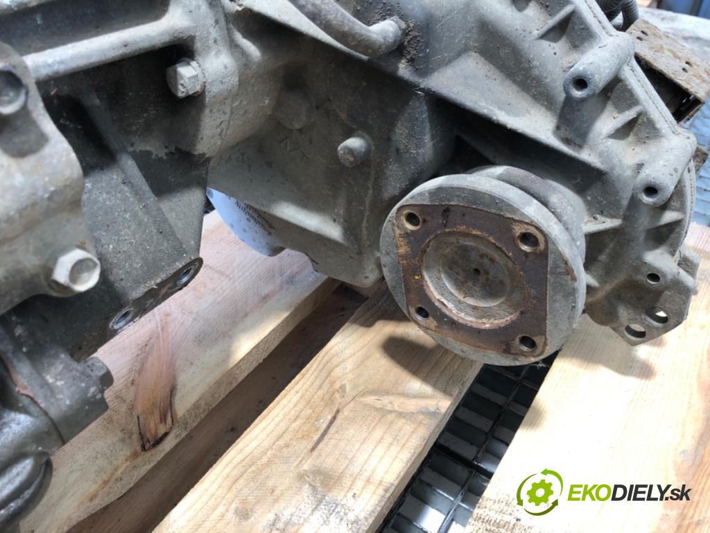 KIA SORENTO I SUV 2003 143 kW 3.5 V6 4WD 3497 Prevodovka Reduktor 450004A600