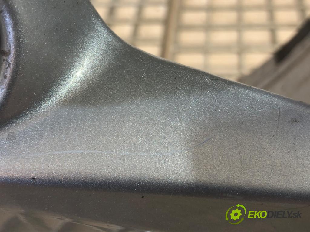 VOLVO V40 liftback 2014 84 kW D2 1560 disk HLIÍK: 16 5X108 63 ET50 31317285