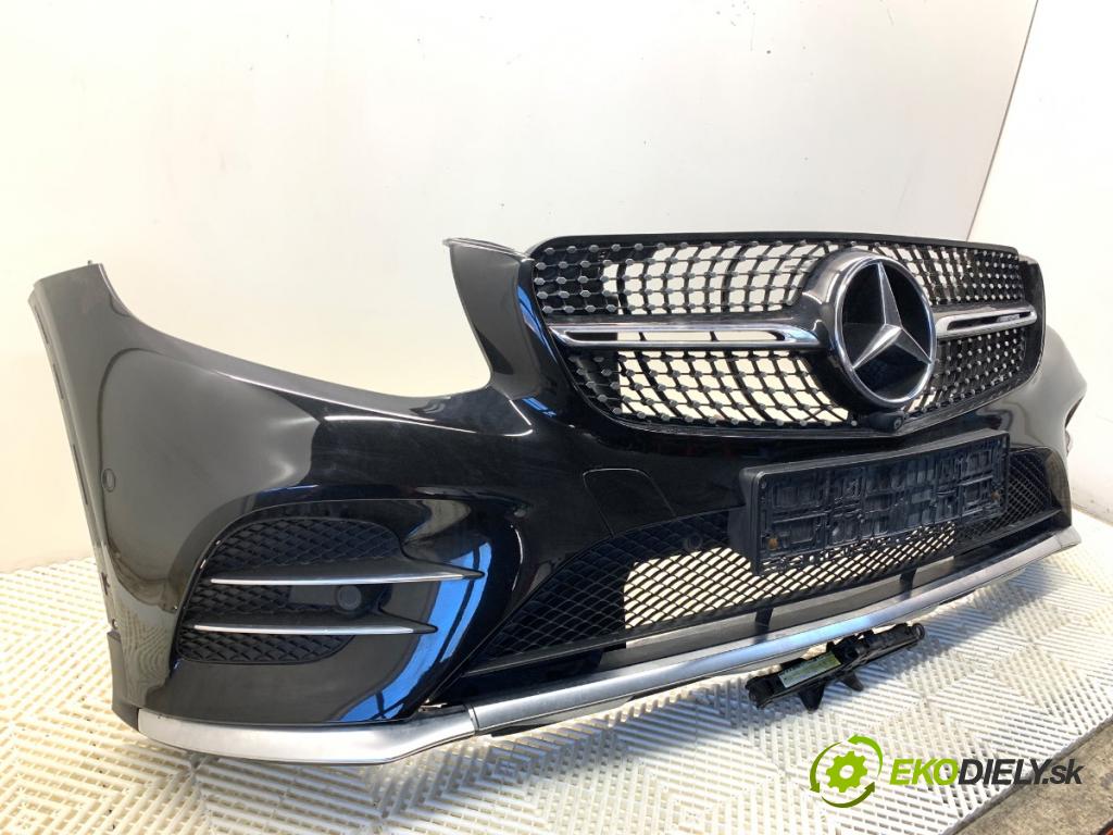 MERCEDES-BENZ GLC Coupe SUV 2017 270 kW AMG 43 4-matic (253.364) 2996 Nárazník predný KOMPLETNÍ: 197