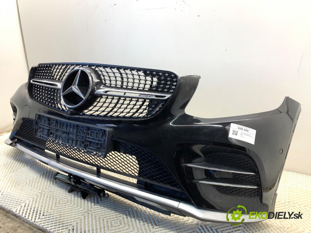 MERCEDES-BENZ GLC Coupe SUV 2017 270 kW AMG 43 4-matic (253.364) 2996 Nárazník predný KOMPLETNÍ: 197