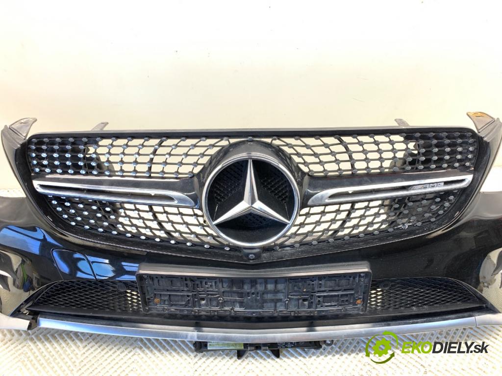 MERCEDES-BENZ GLC Coupe SUV 2017 270 kW AMG 43 4-matic (253.364) 2996 Nárazník predný KOMPLETNÍ: 197