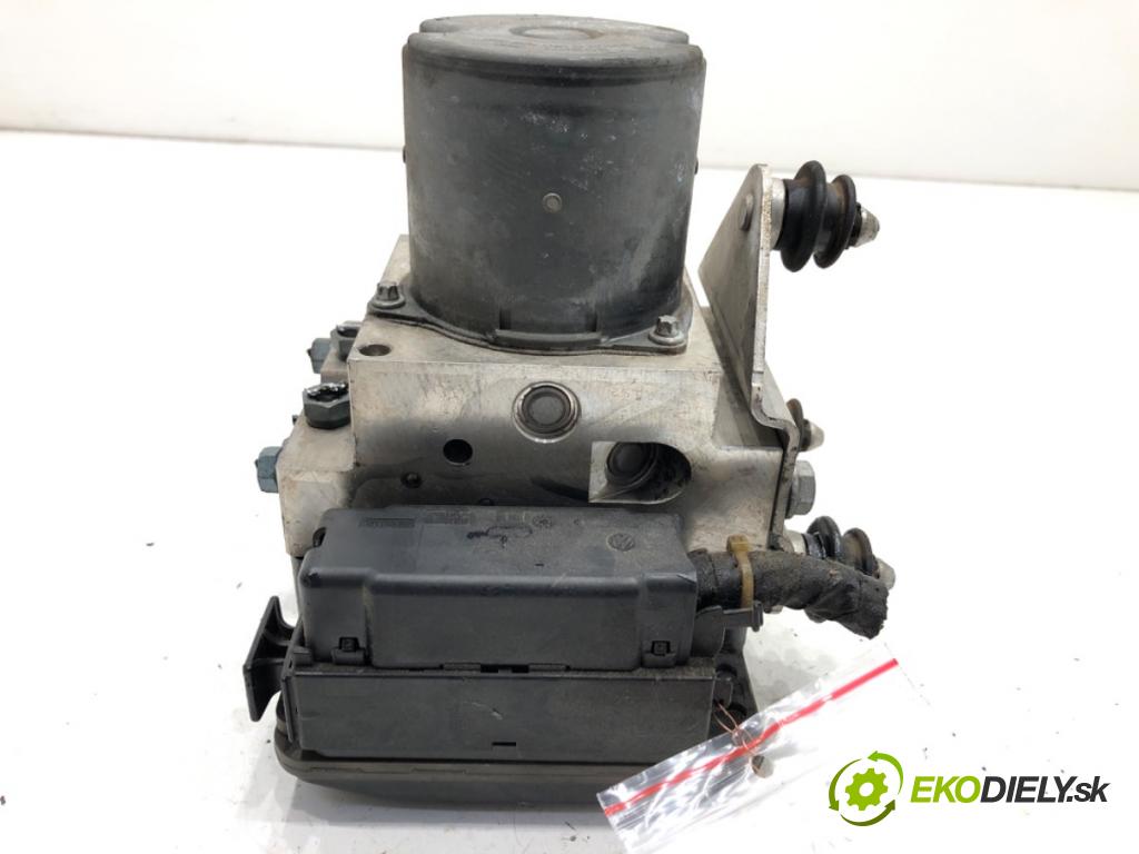AUDI A8 D4 sedan 2012 368 kW 6.3 W12 quattro 6299 Pumpa ABS 4H0907379E (Pumpa ABS)