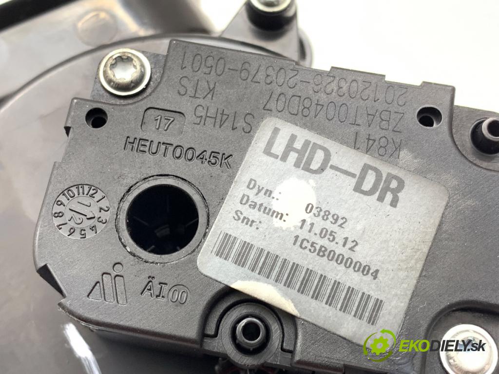 AUDI A8 D4 sedan 2012 368 kW 6.3 W12 quattro 6299 Rozdeľovač vzduchu ľavy 4H18193543