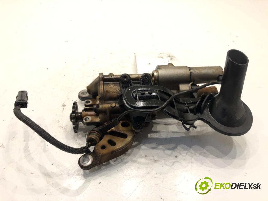 BMW F20 liftback 2011 100 kW 116 i 1598 Pumpa oleja 7600466 (Olejová pumpa)