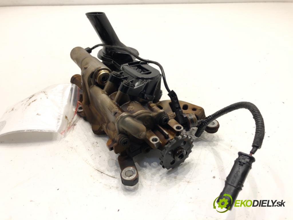 BMW F20 liftback 2011 100 kW 116 i 1598 Pumpa oleja 7600466 (Olejová pumpa)