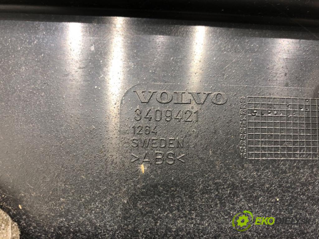 VOLVO XC90 I SUV 2003 154 kW 2.5 T AWD 2521 Priehradka, kastlík spolujazdca 3409421 (Priehradka (kastlík))