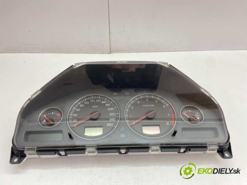 VOLVO XC90 I SUV 2003 154 kW 2.5 T AWD 2521 Prístrojovka 8673265 (Prístrojová doska)