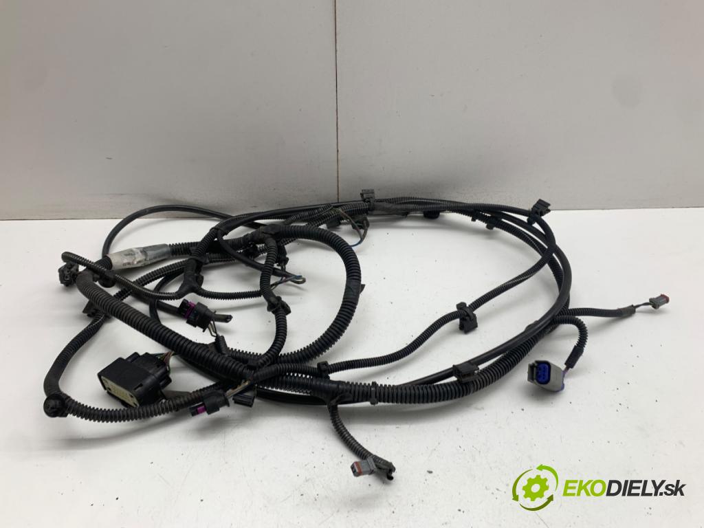 VOLVO V40 liftback 2014 84 kW D2 1560 Káblovačka PDC zad 31350910