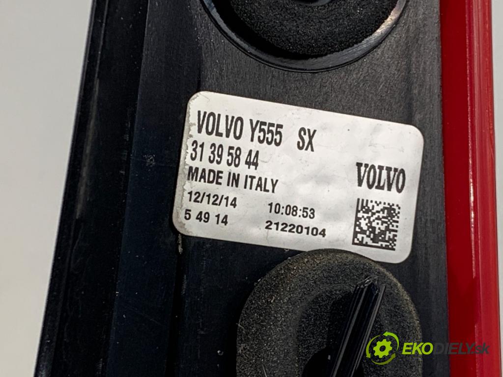 VOLVO V40 liftback 2014 84 kW D2 1560 Svetlo ľavy zad 31395844