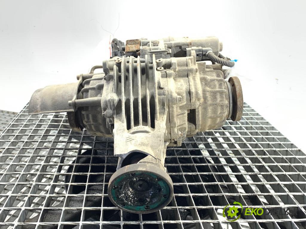 AUDI A8 D4 sedan 2012 368 kW 6.3 W12 quattro 6299 Most ,diferenciál zad 8K0927277