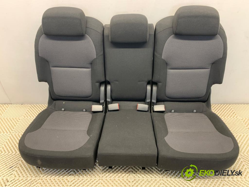 SKODA YETI SUV 2011 77 kW 1.2 TSI 1197 sedadlo druhý VLÁDA: 
