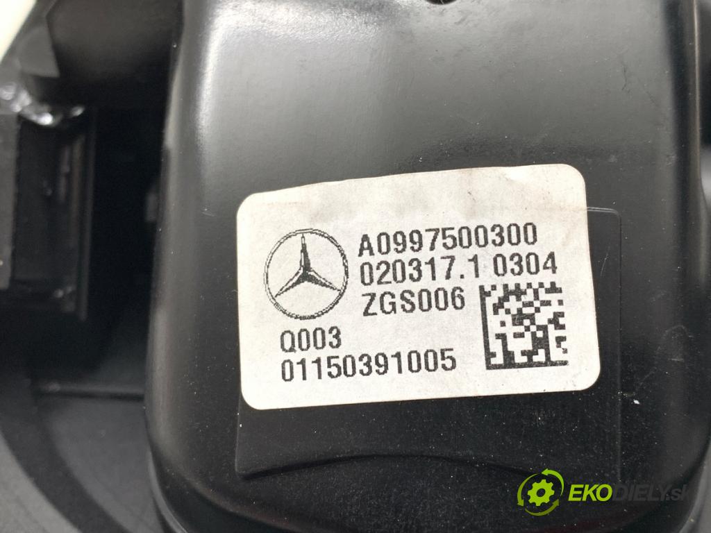 MERCEDES-BENZ GLC Coupe SUV 2017 270 kW AMG 43 4-matic (253.364) 2996 klika dveří zadní část A0997500300