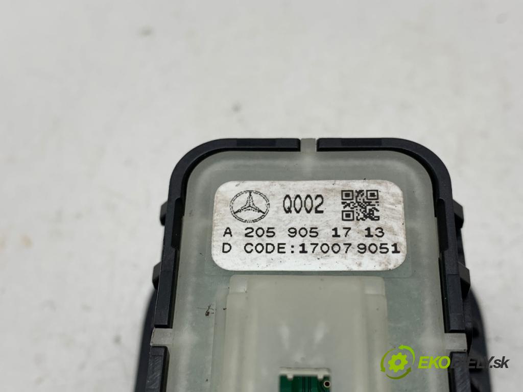 MERCEDES-BENZ GLC Coupe SUV 2017 270 kW AMG 43 4-matic (253.364) 2996 přepínač otevírání dveří A2059051713 (Páčky pod volantem)