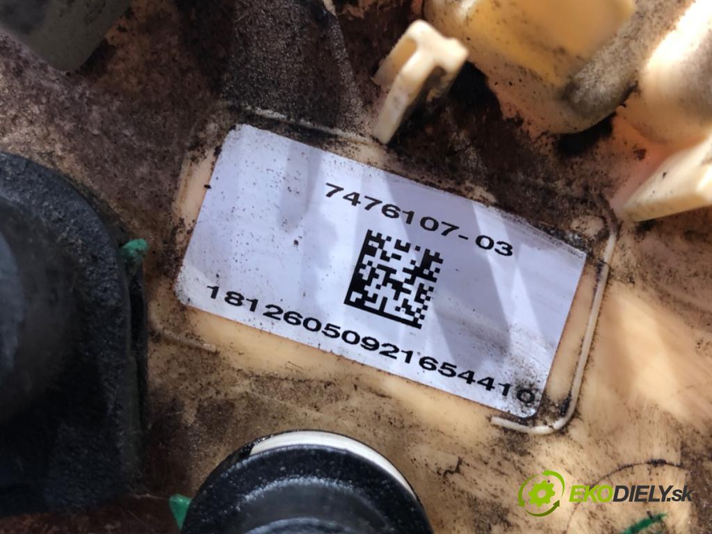 BMW G30 sedan 2018 140 kW 520 d Mild-Hybrid 1995 Pumpa paliva 7476107