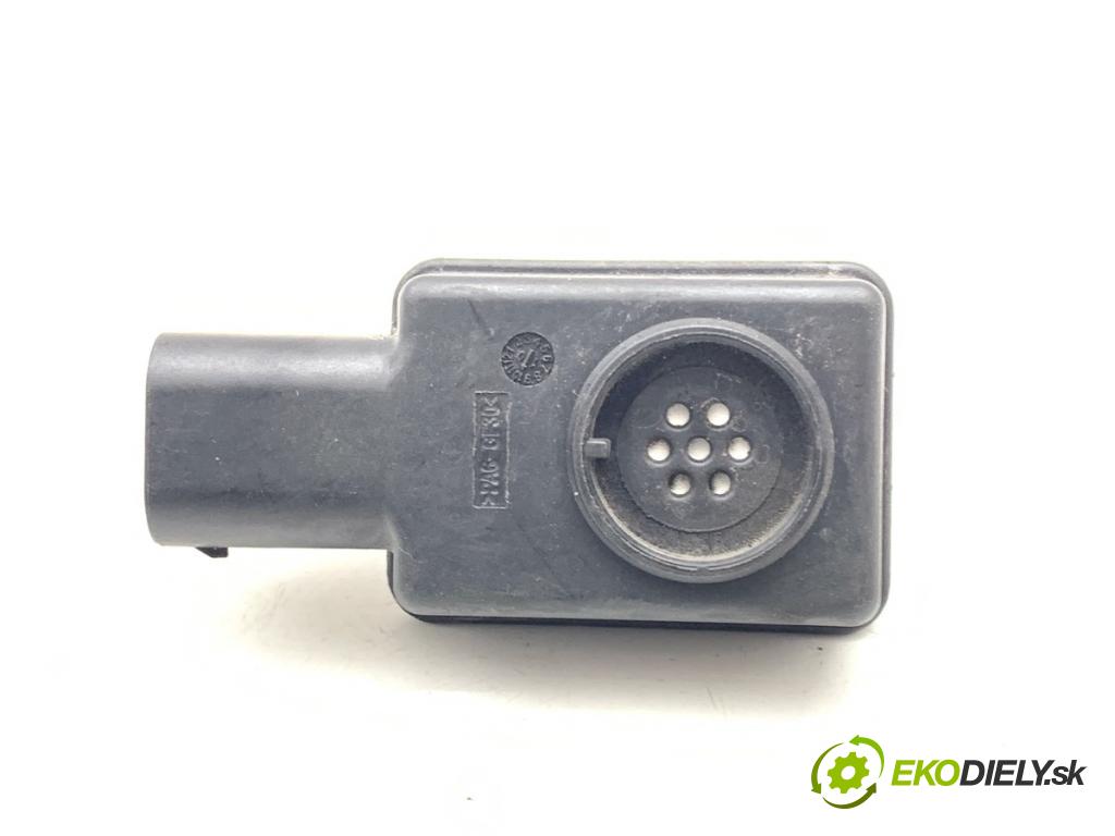 BMW F11 Kombi 2011 135 kW 520 d 1995 Snímač kvality vzduchu 9123861