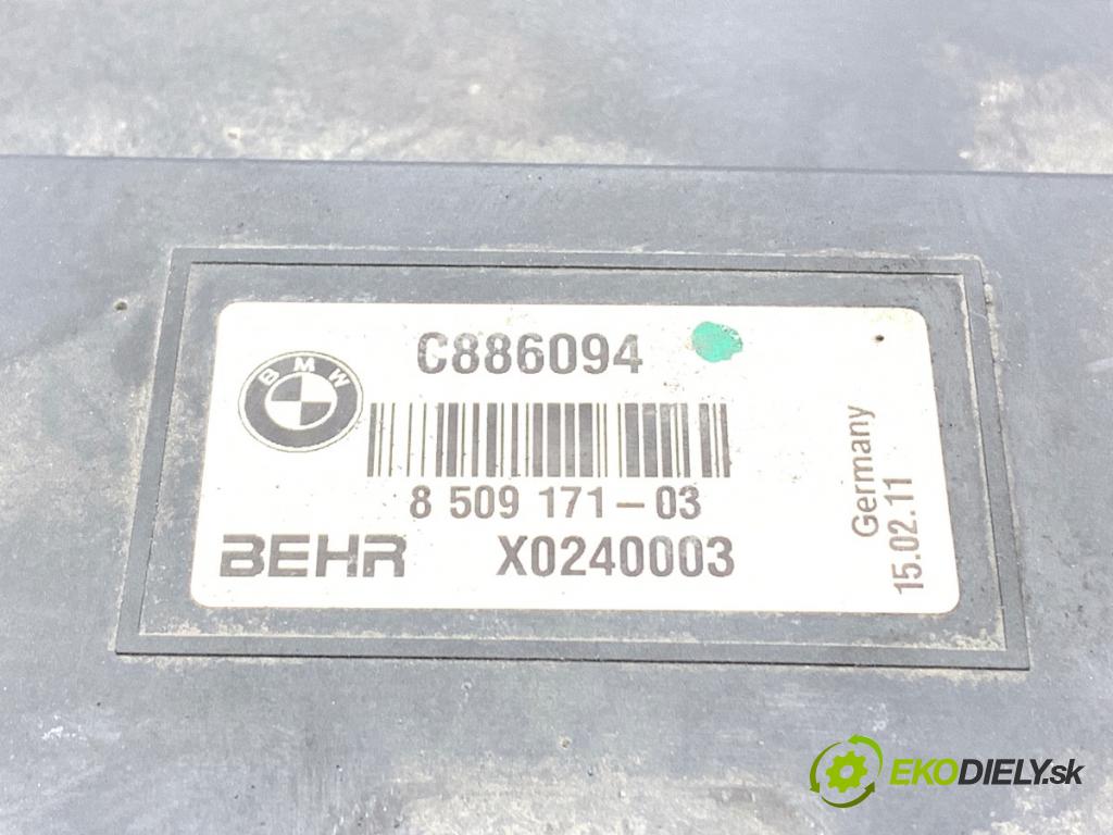 BMW F11 Kombi 2011 135 kW 520 d 1995 Držiak predný 8509171 (Výstuha predná)