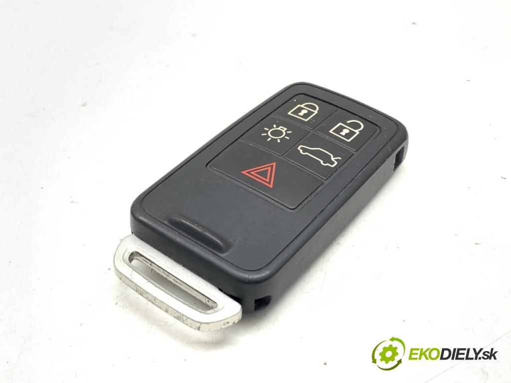 VOLVO V40 liftback 2014 84 kW D2 1560 kľúč 30659549