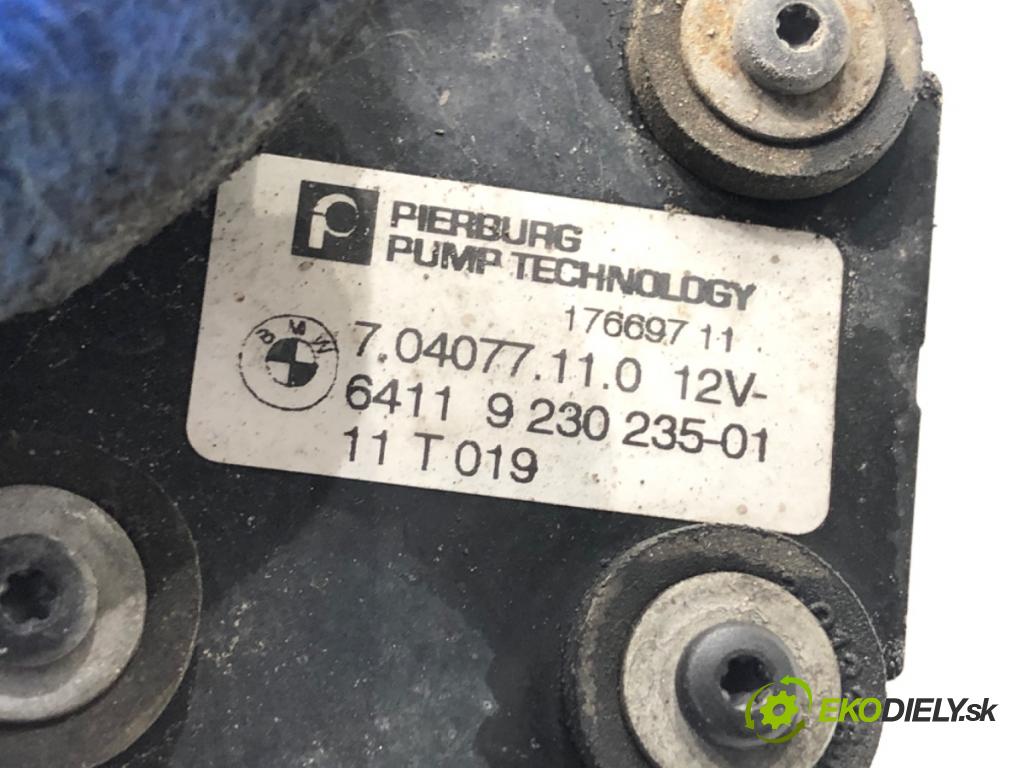 BMW F11 Kombi 2011 135 kW 520 d 1995 DALŠÍ: Pumpa vody 9230235 (Vodná pumpa)