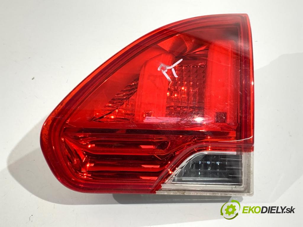 PEUGEOT 2008 I SUV 2016 85 kW 1.6 BlueHDi 1560 Svetlo pravy zad vnútorná 9678074580