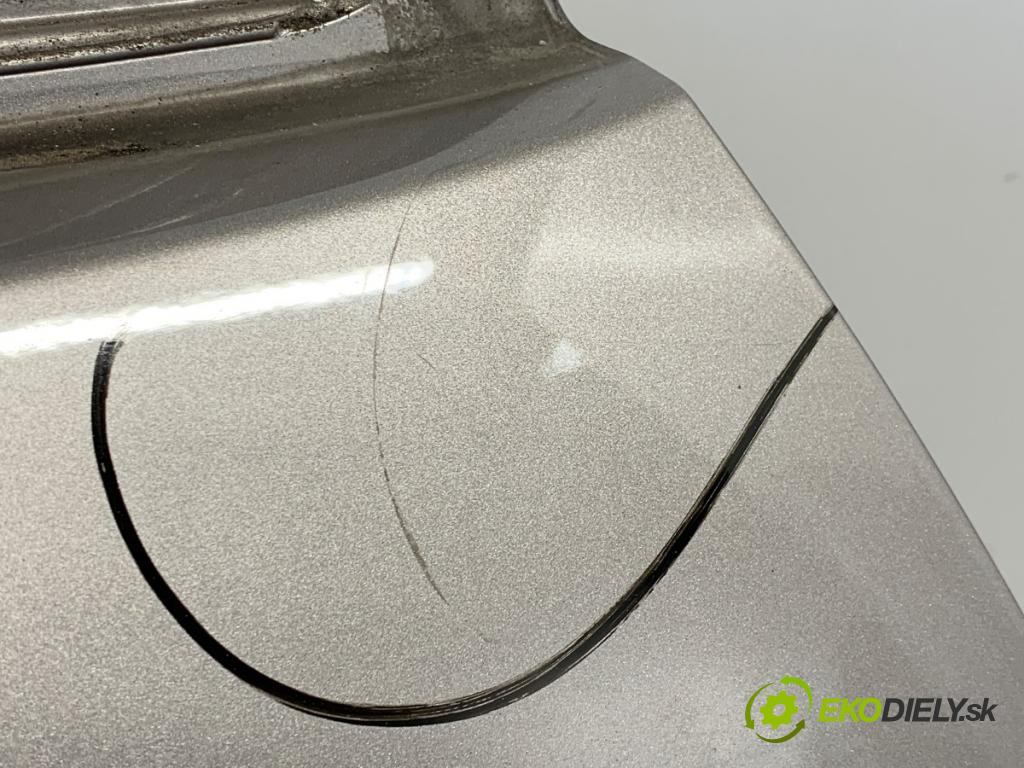 HYUNDAI TUCSON SUV 2015 100 kW 2.0 CRDi 1995 dveře pravý přední část