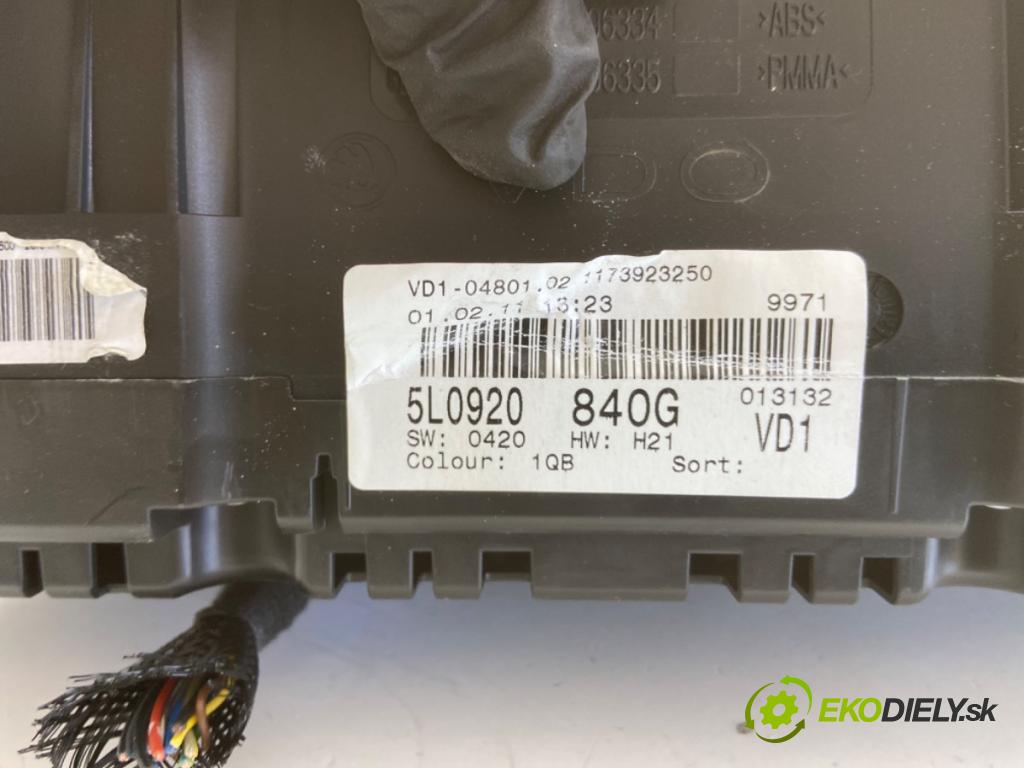 SKODA YETI SUV 2011 77 kW 1.2 TSI 1197 Prístrojovka 5L0920840G (Prístrojová doska)
