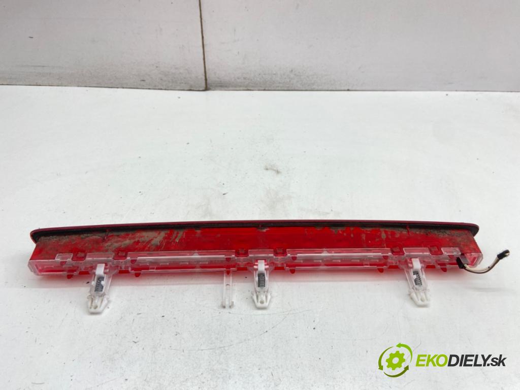 SKODA YETI SUV 2011 77 kW 1.2 TSI 1197 Svetlo brzdových svetiel 5L0945097