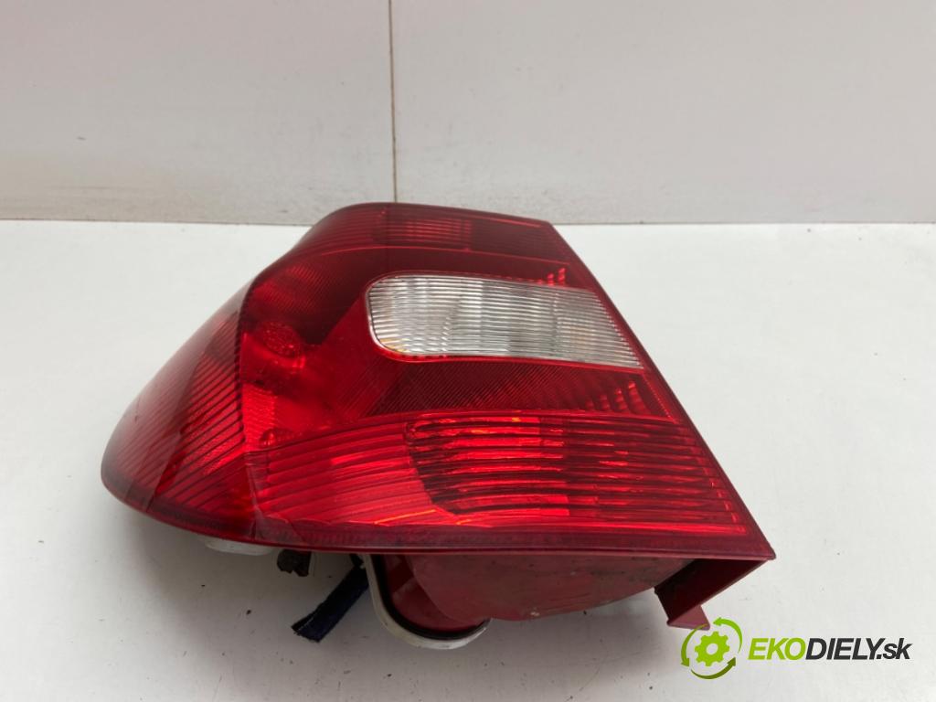SKODA YETI SUV 2011 77 kW 1.2 TSI 1197 Svetlo ľavy zad 5L0945095