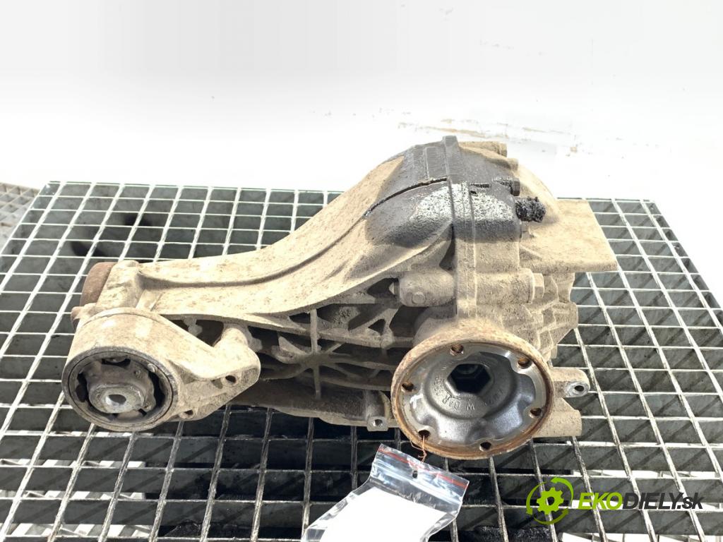 AUDI A8 D3 sedan 2007 331 kW S8 quattro 5204 Most ,diferenciál zad 3K01