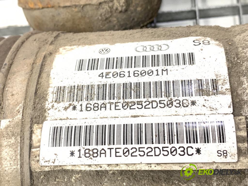 AUDI A8 D3 sedan 2007 331 kW S8 quattro 5204 Tlmič ľavy zad 4E0616001M