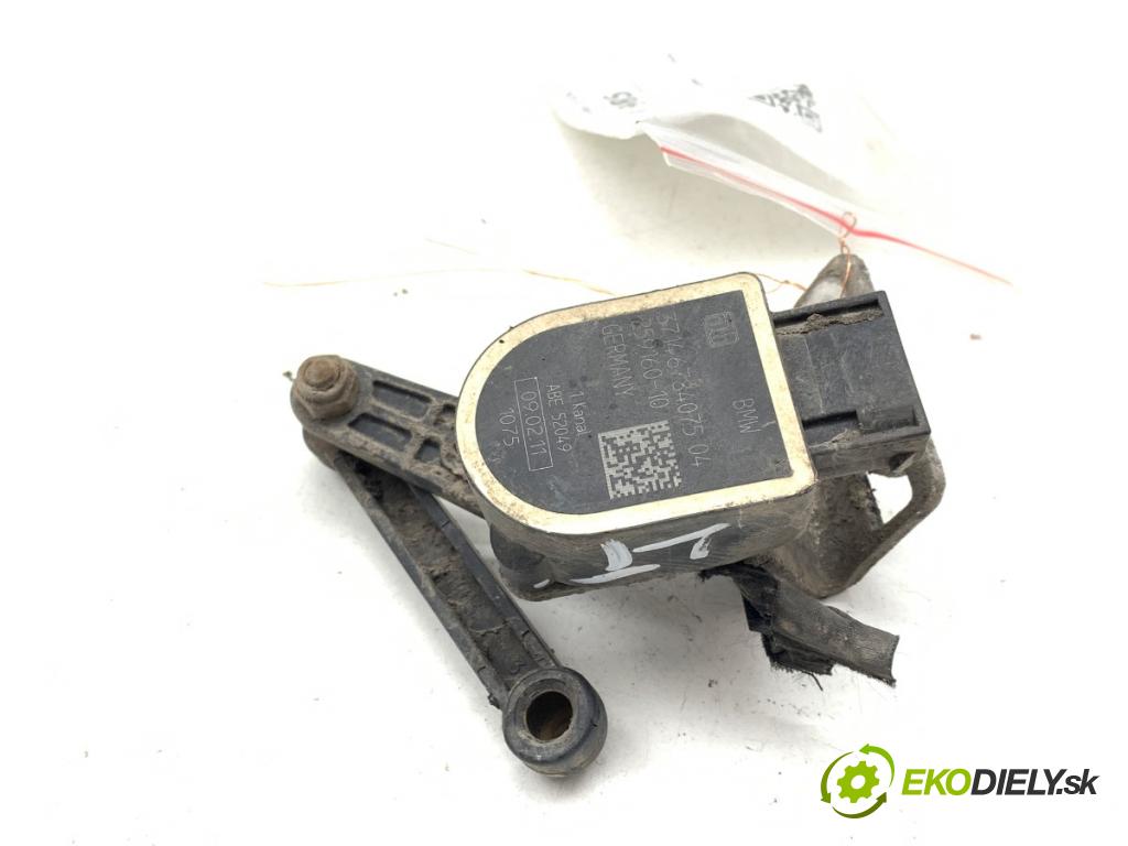 BMW F11 Kombi 2011 135 kW 520 d 1995 snímač ÚROVEŇ: XENON 678407504 (Snímač)