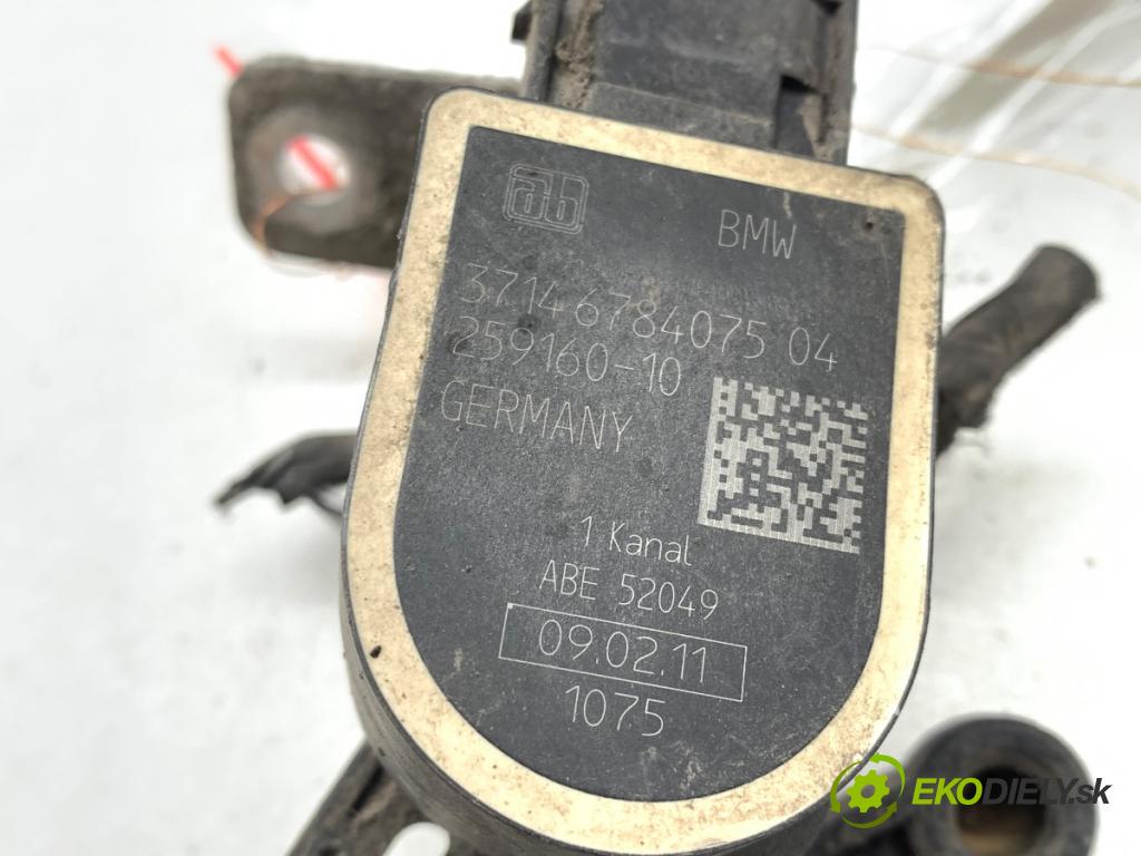 BMW F11 Kombi 2011 135 kW 520 d 1995 snímač ÚROVEŇ: XENON 678407504 (Snímač)