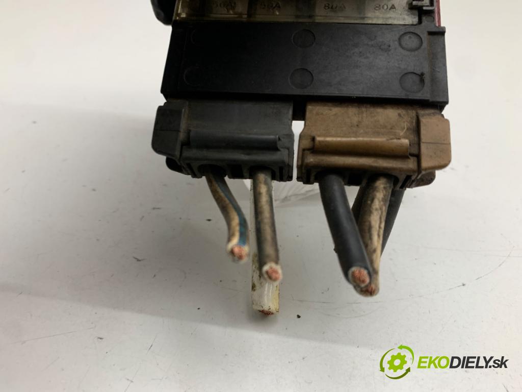 SUZUKI SWIFT III liftback 2005 68 kW 1.3 (RS 413) 1328 svorka plus