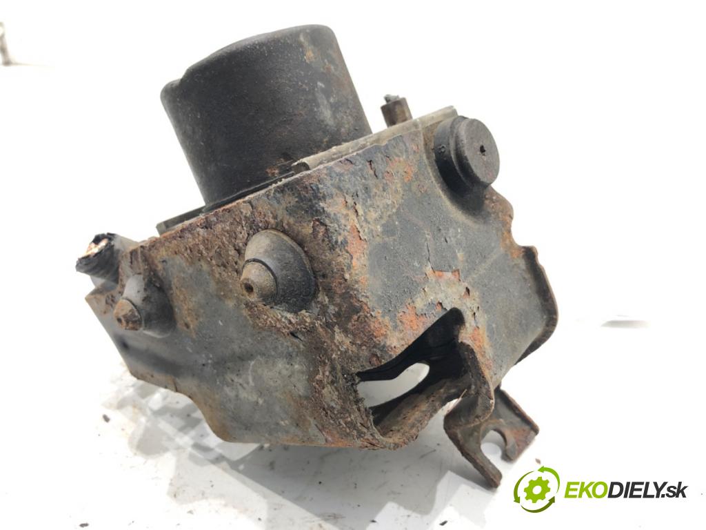 SUZUKI SWIFT III liftback 2005 68 kW 1.3 (RS 413) 1328 pumpa ABS 62J0 (Pumpa ABS)