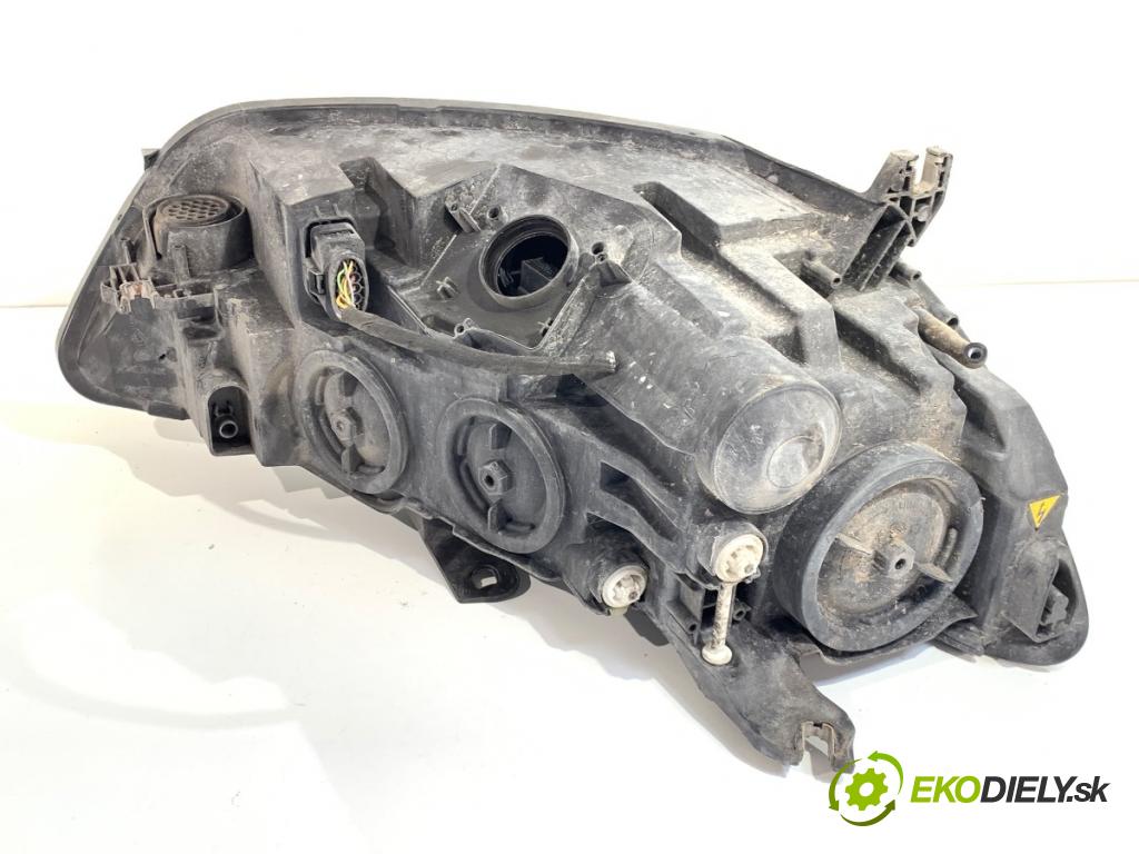 AUDI A6 C7 sedan 2015 110 kW 2.0 TDI 1968 Svetlomet ľavy predný XENON LED 4G0941005F