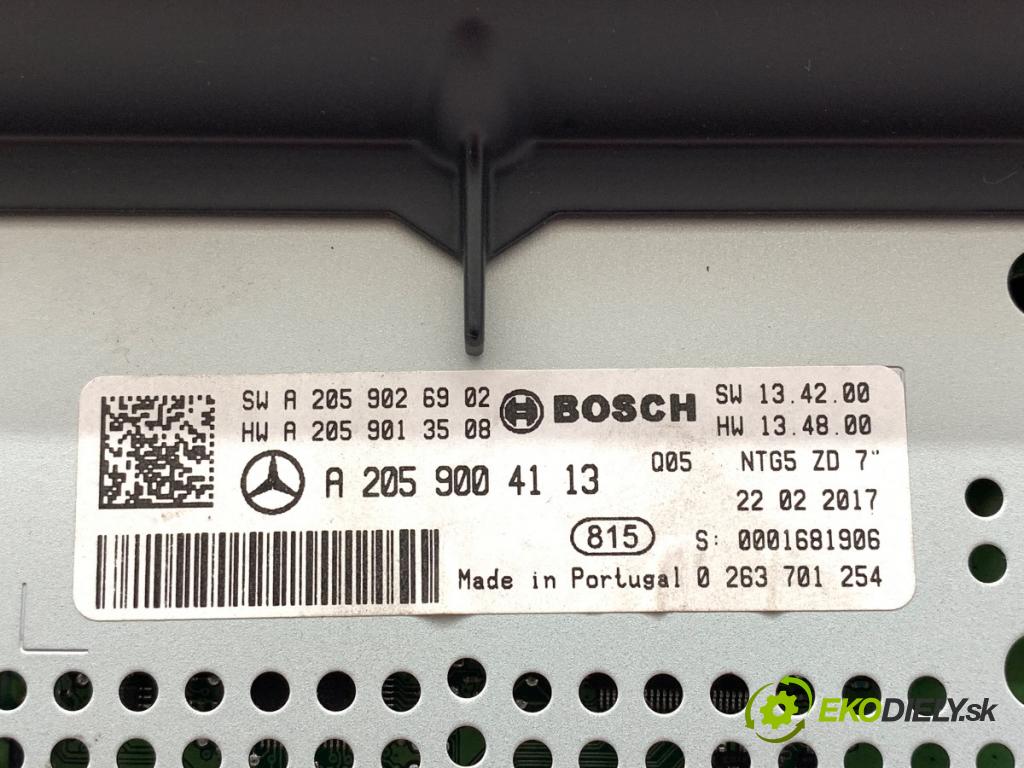 MERCEDES-BENZ GLC Coupe SUV 2017 270 kW AMG 43 4-matic (253.364) 2996 Dislpej 2059004113 (Prístrojová doska)