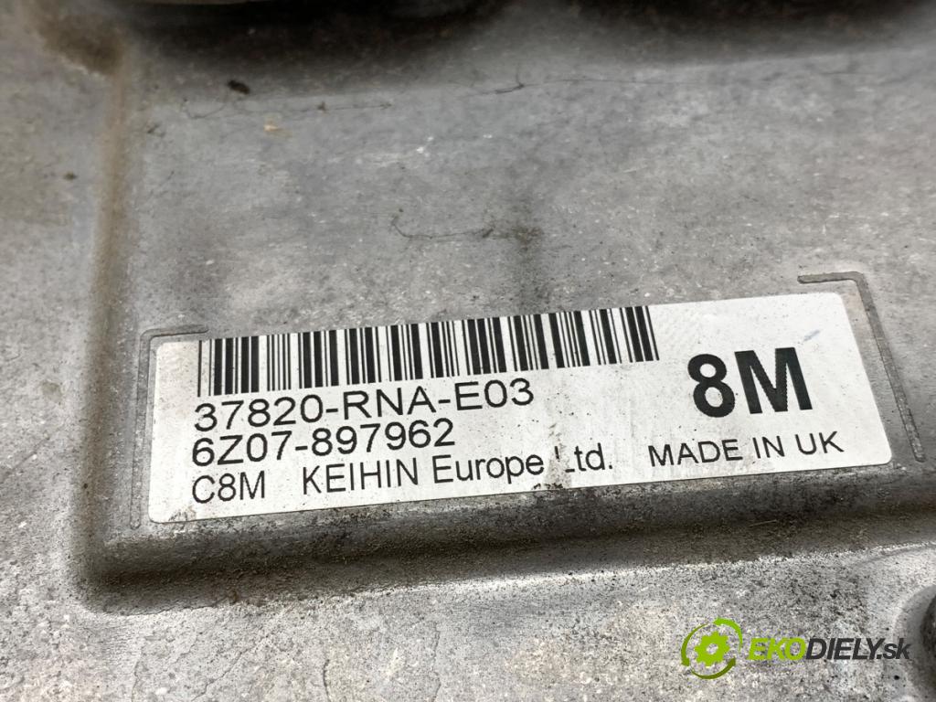 HONDA CIVIC VIII sedan 2007 103 kW 1.8 (FD1, FD7) 1799 řídící jednotka motora 37820-RNA-E03 (Řídicí jednotka)