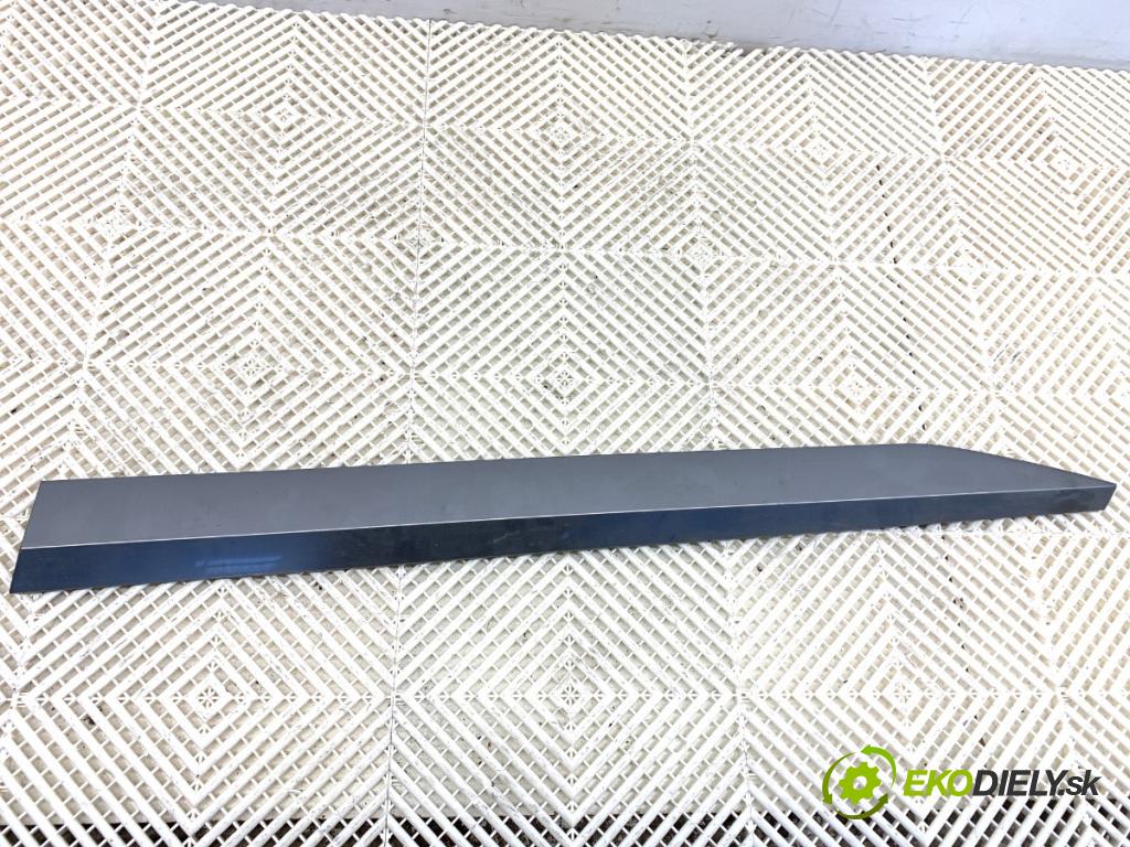 SKODA SUPERB III liftback 2017 132 kW 1.8 TSI 1798 lišta dveře pravý přední část 3V0853294
