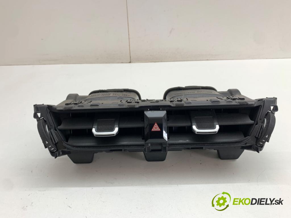 TOYOTA COROLLA E21 sedan 2020 72 kW 1.8 VVTi Hybrid (ZWE211, MZEA12) 1798 Mriežky kúrenia predný 55670-02830